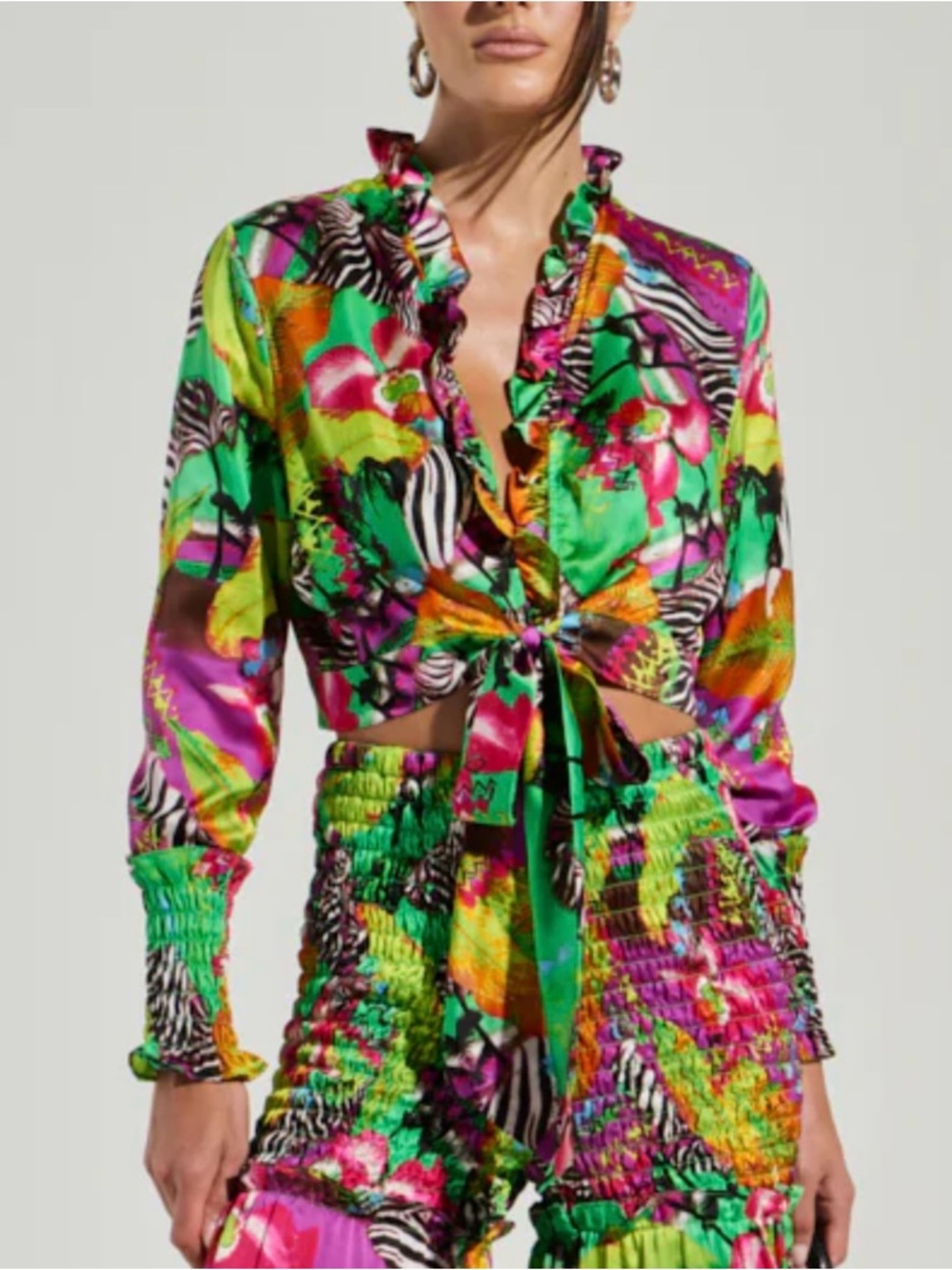 ✨AKIRA Neon Floral Tie-Front Crop Blouse✨